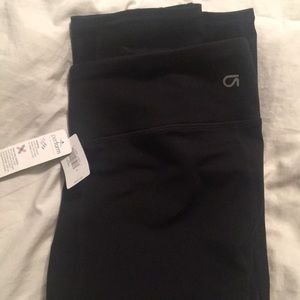 Gap cropped exercise pants